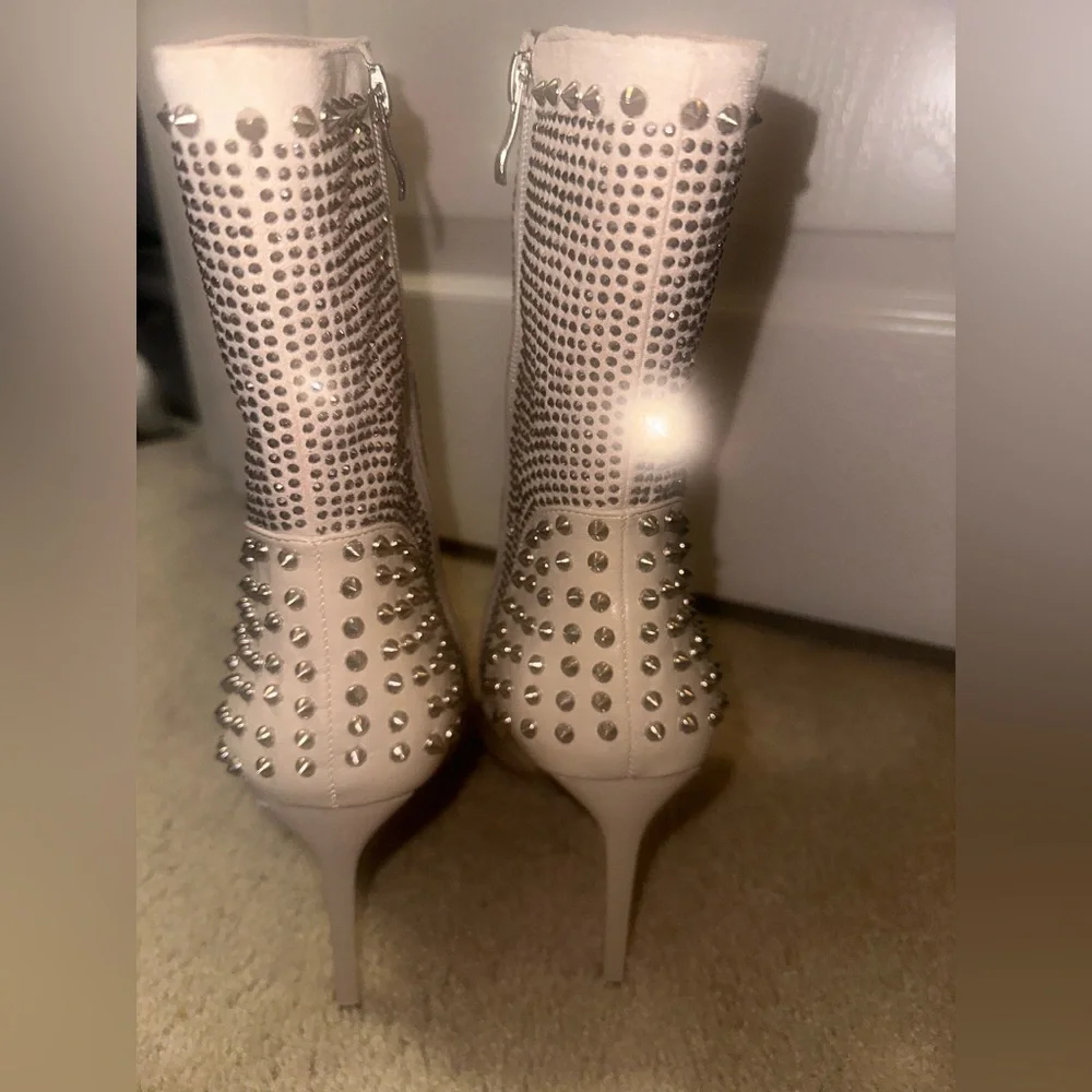 NEW AZALEA WANG RHINESTONE BOOTS size 9 - Picture 10 of 10
